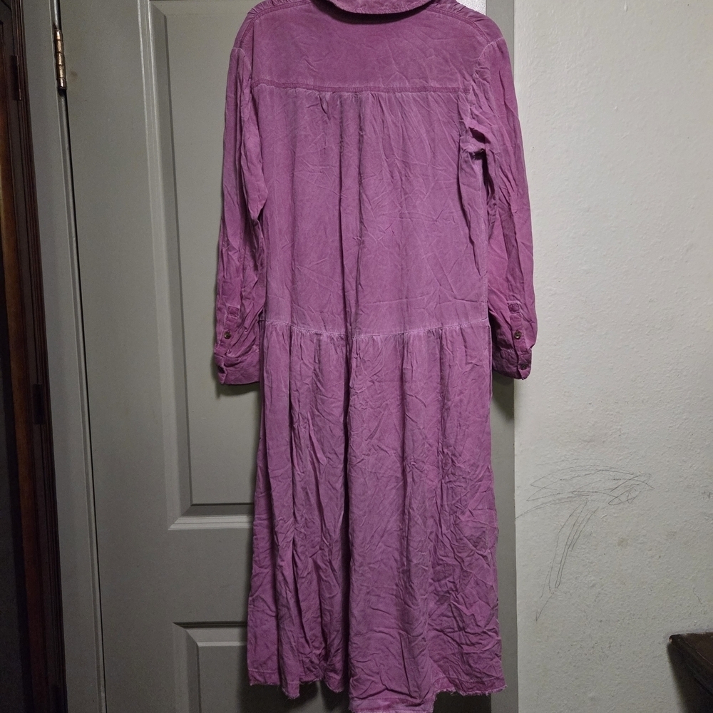 Pilcro Magenta Button-Down Midi Dress - Picture 3 of 4